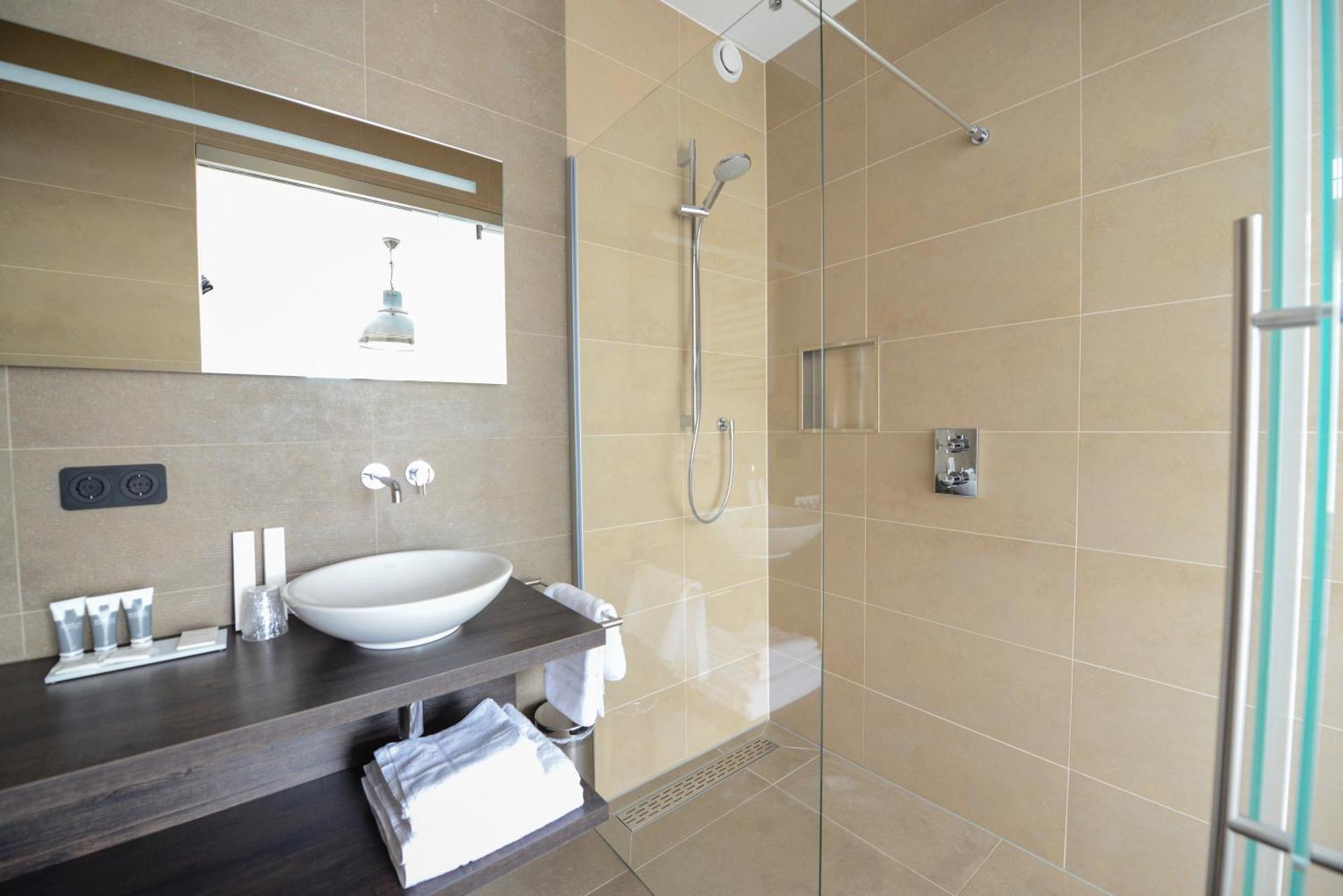 Brasserie-Hotel Antje Van De Statie Weert Δωμάτιο φωτογραφία
