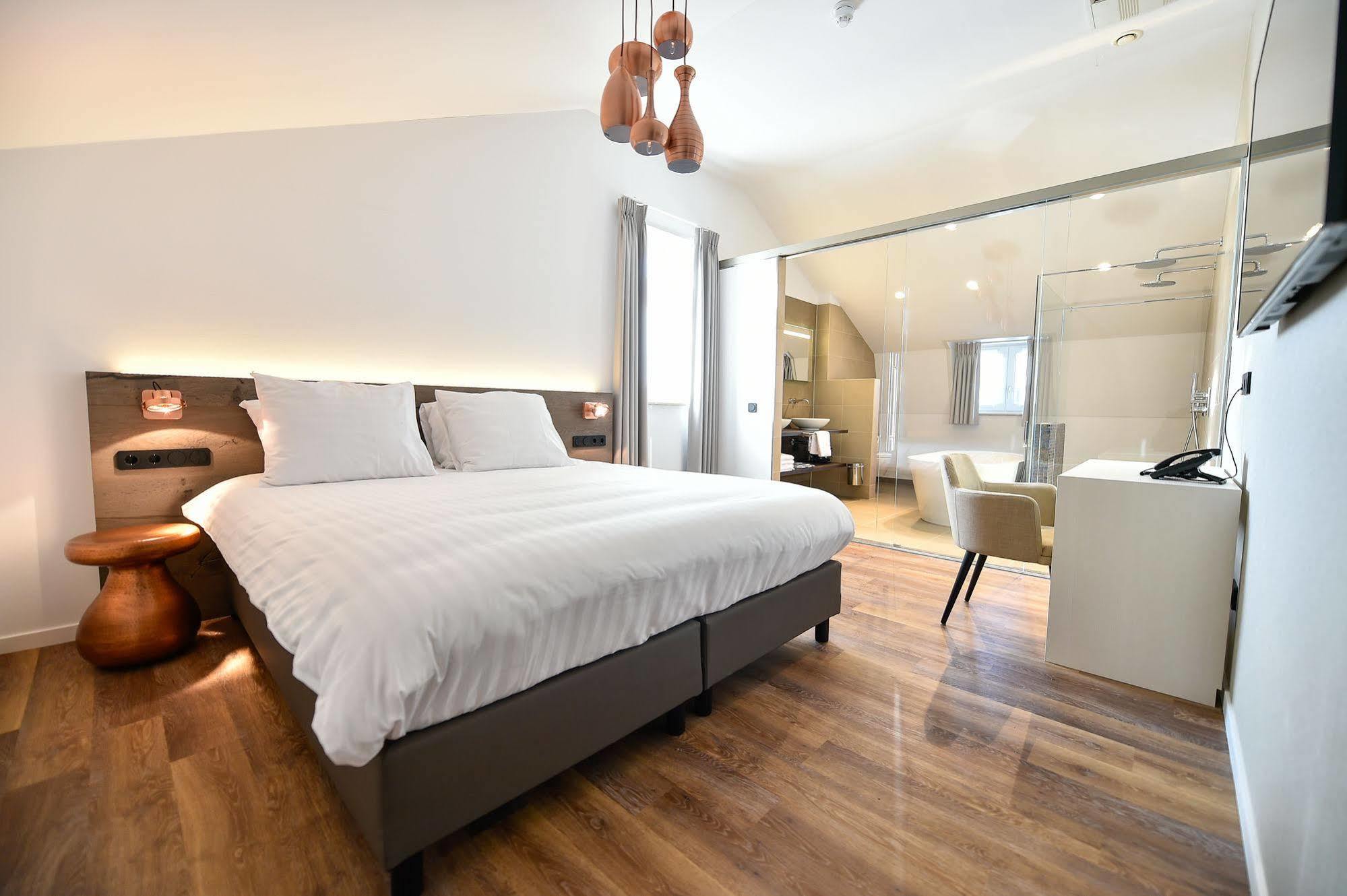 Brasserie-Hotel Antje Van De Statie Weert Εξωτερικό φωτογραφία