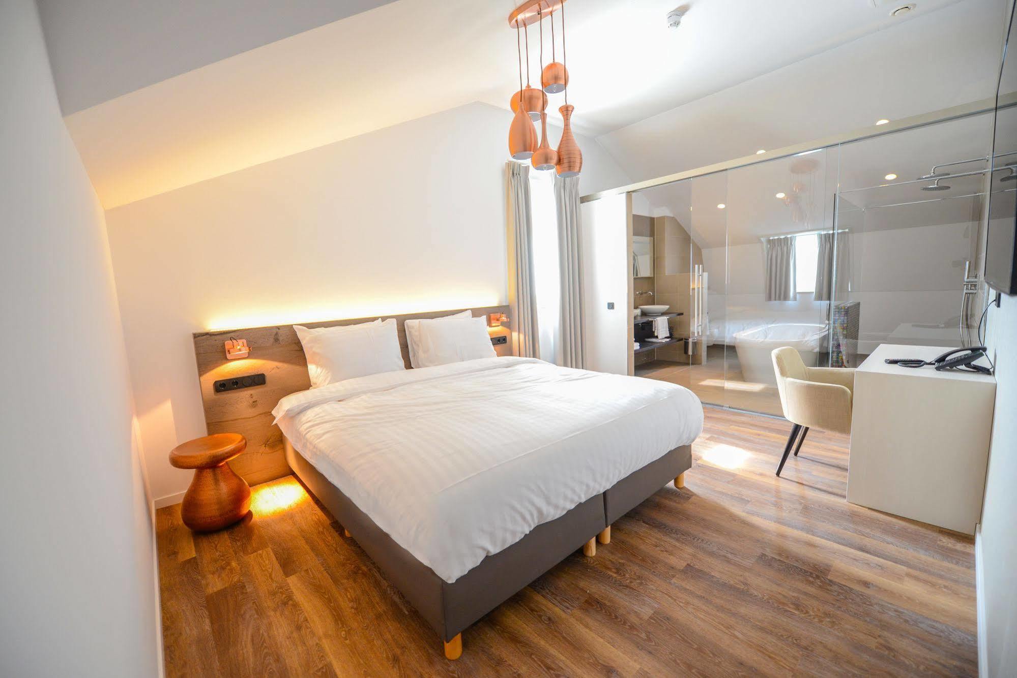 Brasserie-Hotel Antje Van De Statie Weert Εξωτερικό φωτογραφία