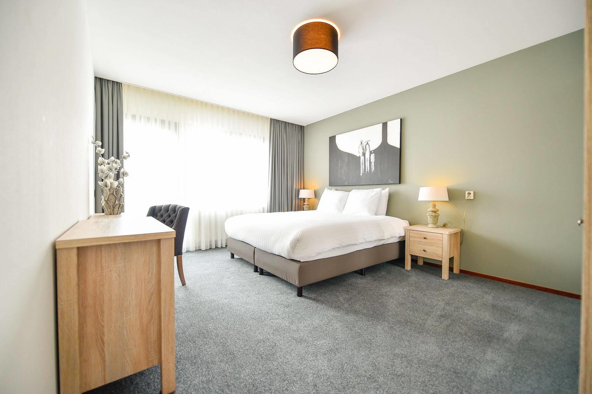 Brasserie-Hotel Antje Van De Statie Weert Εξωτερικό φωτογραφία